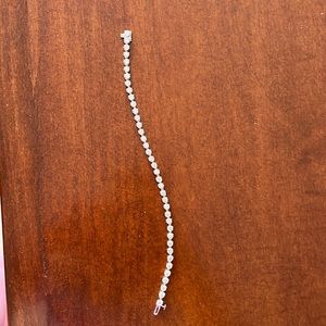 Woman’s White Gold 14k Diamond Tennis bracelet